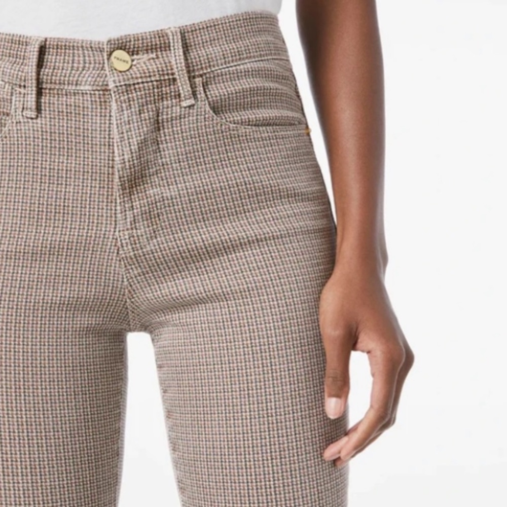 FRAME Le High Skinny jeans in tawny multi. houndstooth. Size 26
